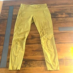 Lululemon 7/8 Fast and Free tight